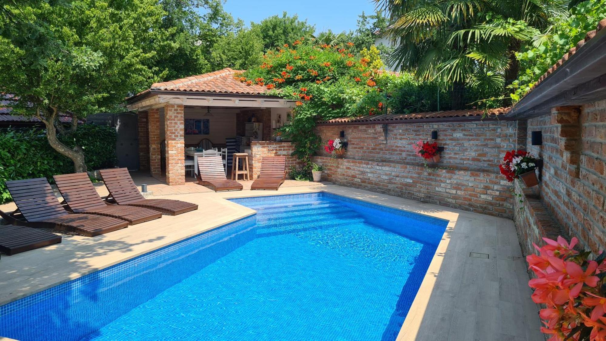 Villa Amalia Apartments Malinska Exterior foto